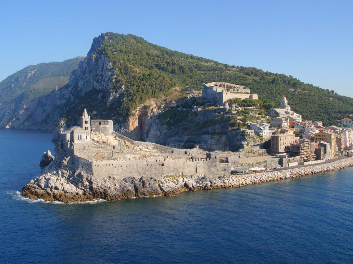 Villa L'Oasi Tra Mare E Monti Lerici Exterior foto